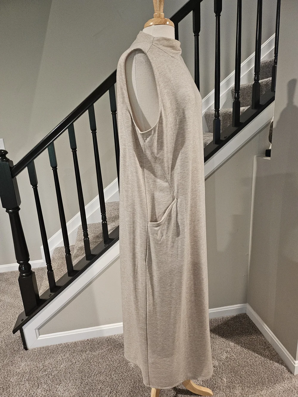 Pure J Jill Women’s Oatmeal/Taupe Mock Neck Maxi Sleeveless Dress (Size XL)